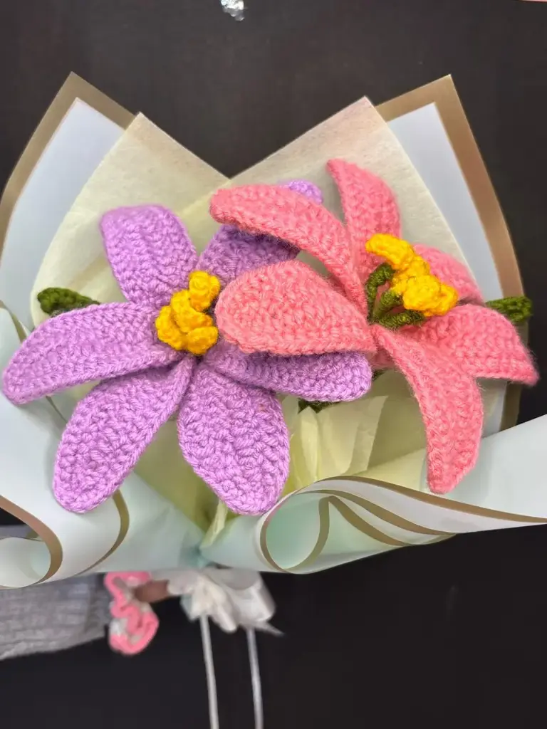 Double Lily Bouquet