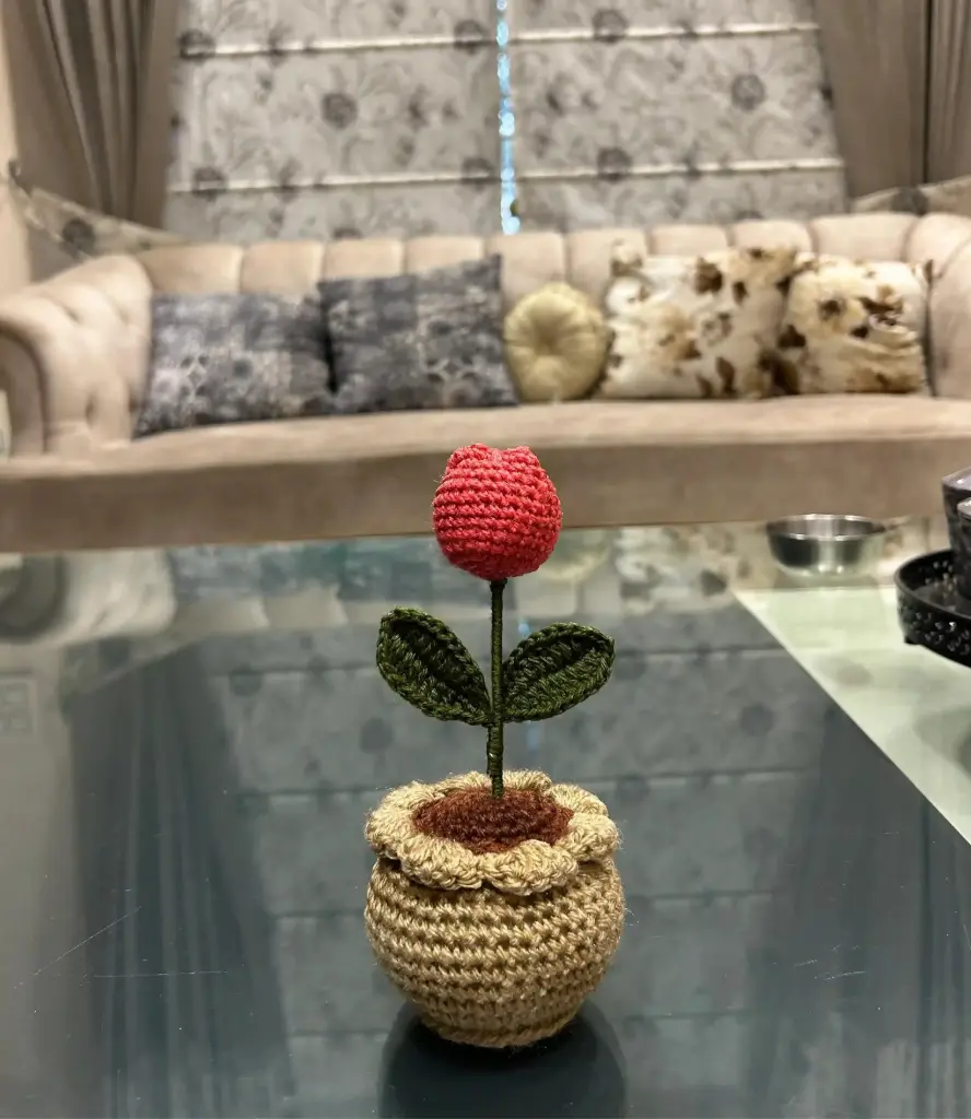 Tulip pot